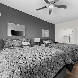 The Platinum Penthouse The Gulch Apartment