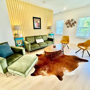 Closetobroadwayairportoprymillsgameroom20 Holiday home